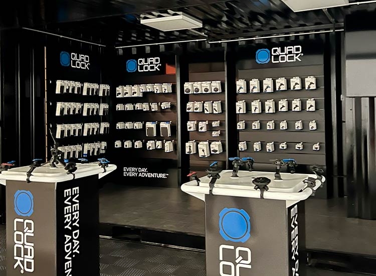 Am&eacute;nagement container pr&eacute;sentoir produits Expofrance