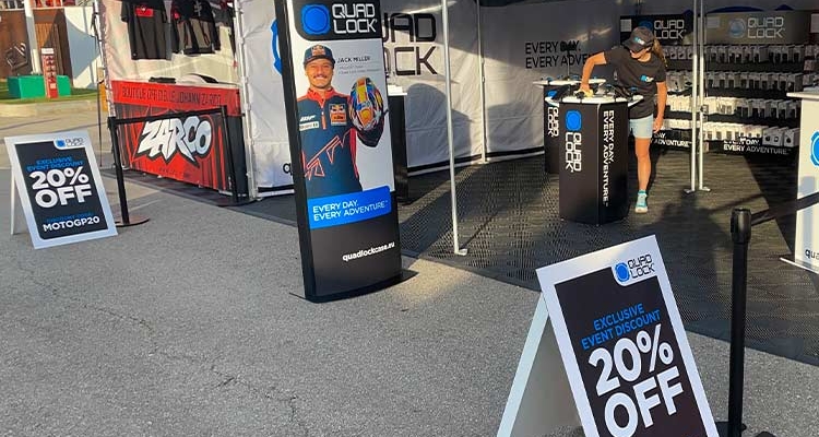 Totem stop trottoir publicitaire &eacute;v&egrave;nementiel