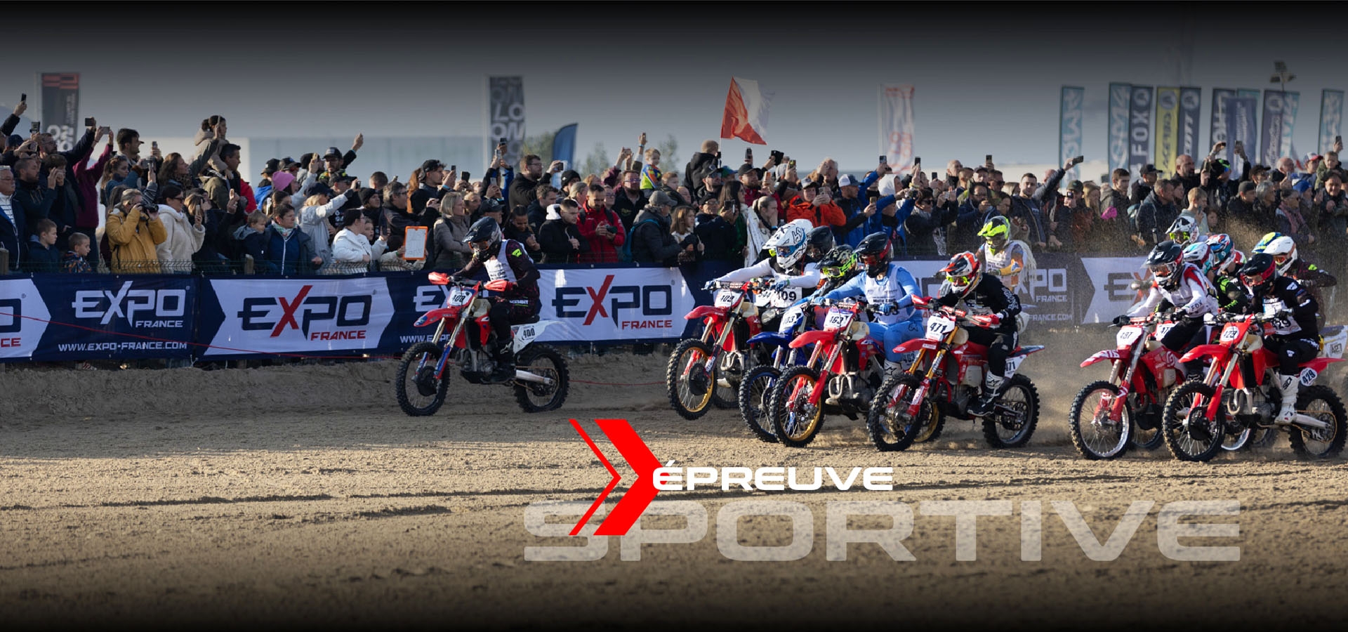 Banderole toile personnalisable course moto cfs Expo France
