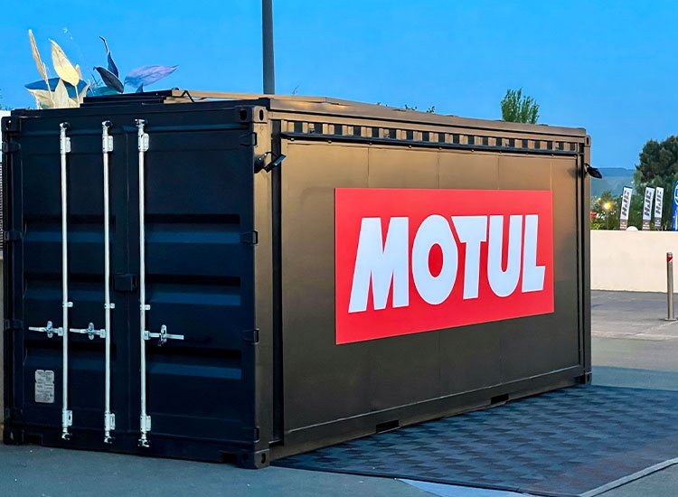 Am&eacute;nagement container Motul Expo France